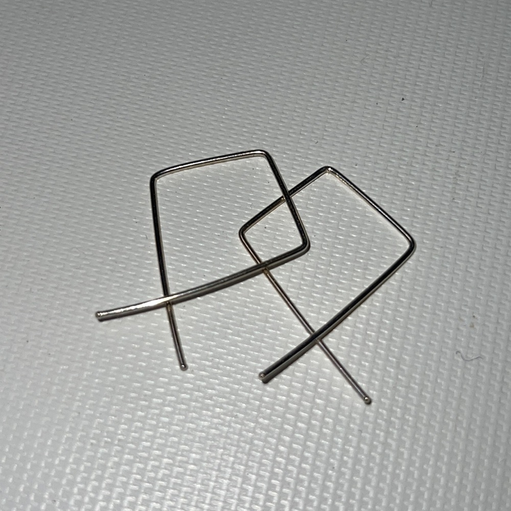 NEW Sterling Silver Abstract Fish Earrings - Picture 2 of 3